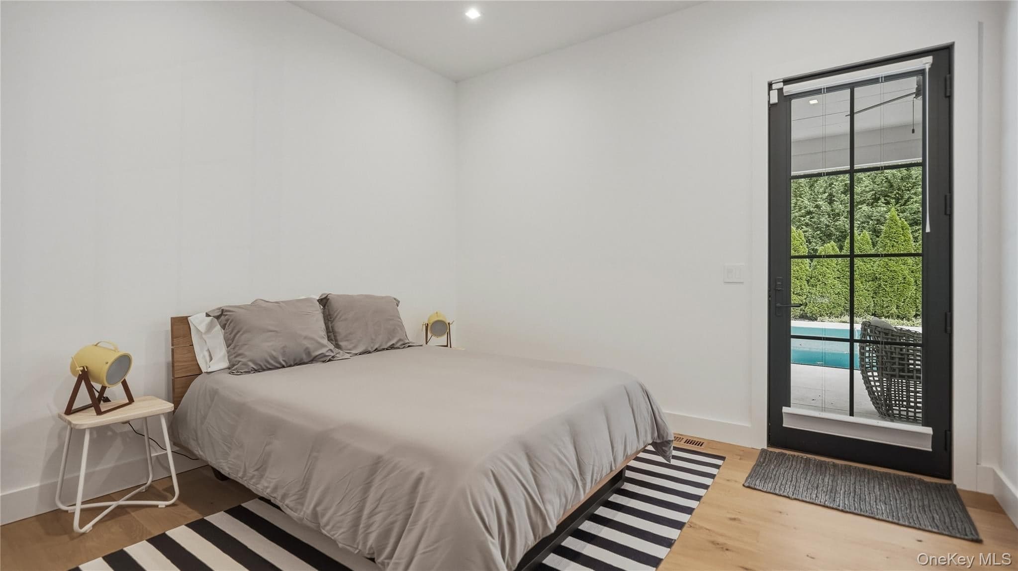 2 Bayview Avenue thumbnail 14