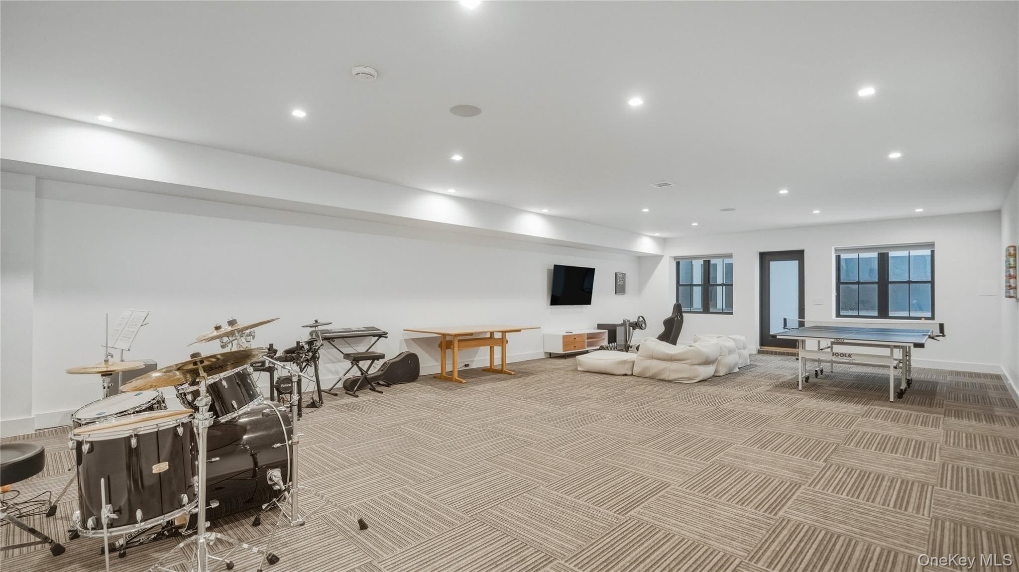 2 Bayview Avenue thumbnail 24