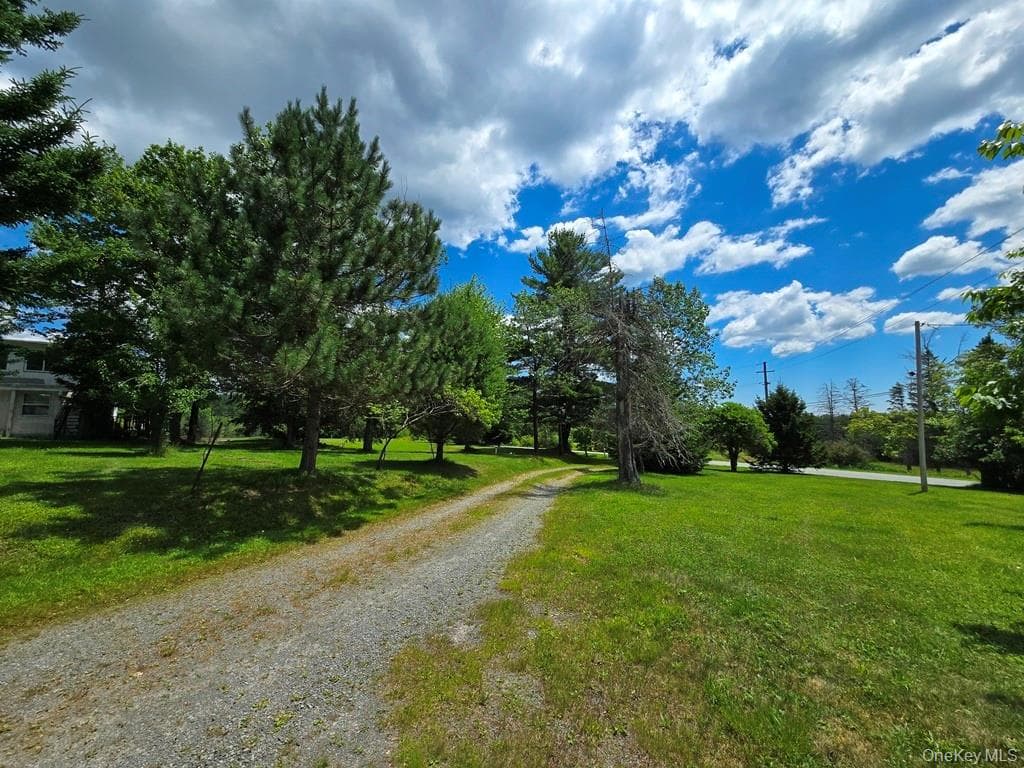 40 Spartan Hill Road thumbnail 25