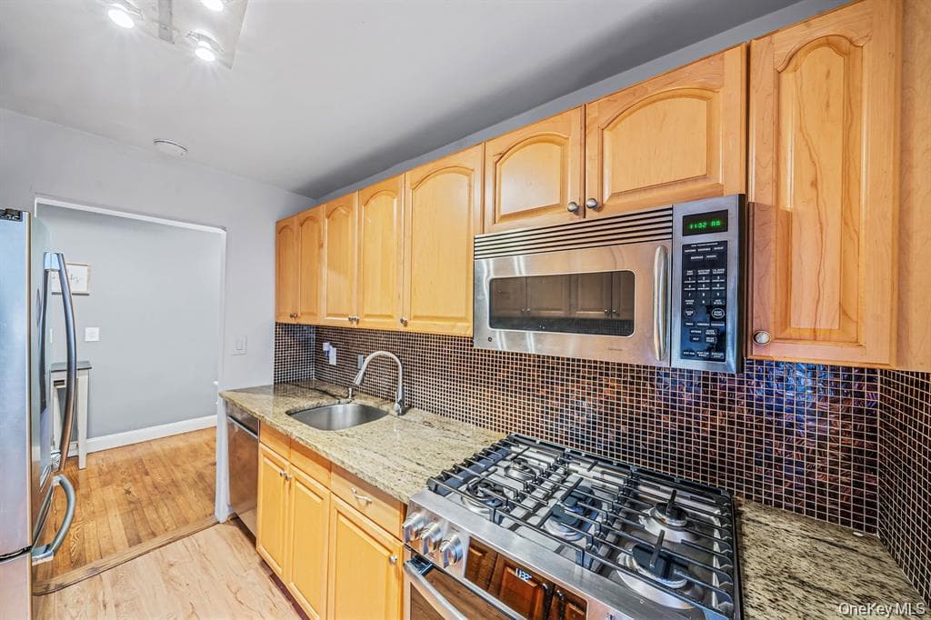 8 Terrace Circle Cir Unit: 1G thumbnail 4