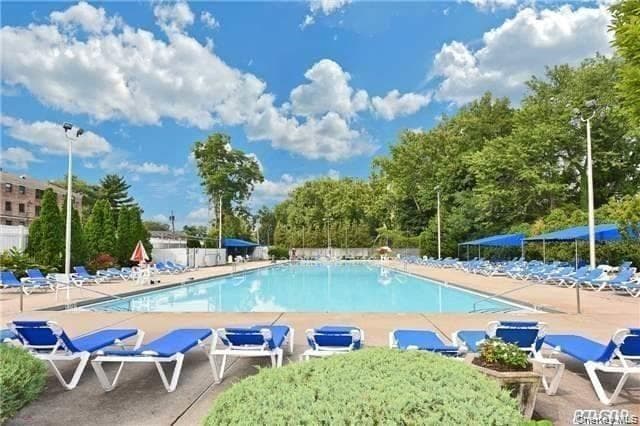 8 Terrace Circle Cir Unit: 1G thumbnail 11