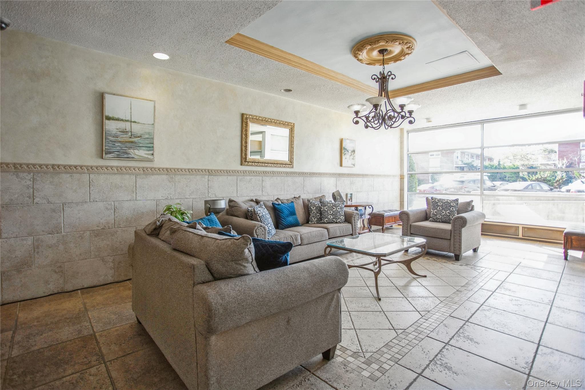 333 E Broadway Unit: 3B thumbnail 5