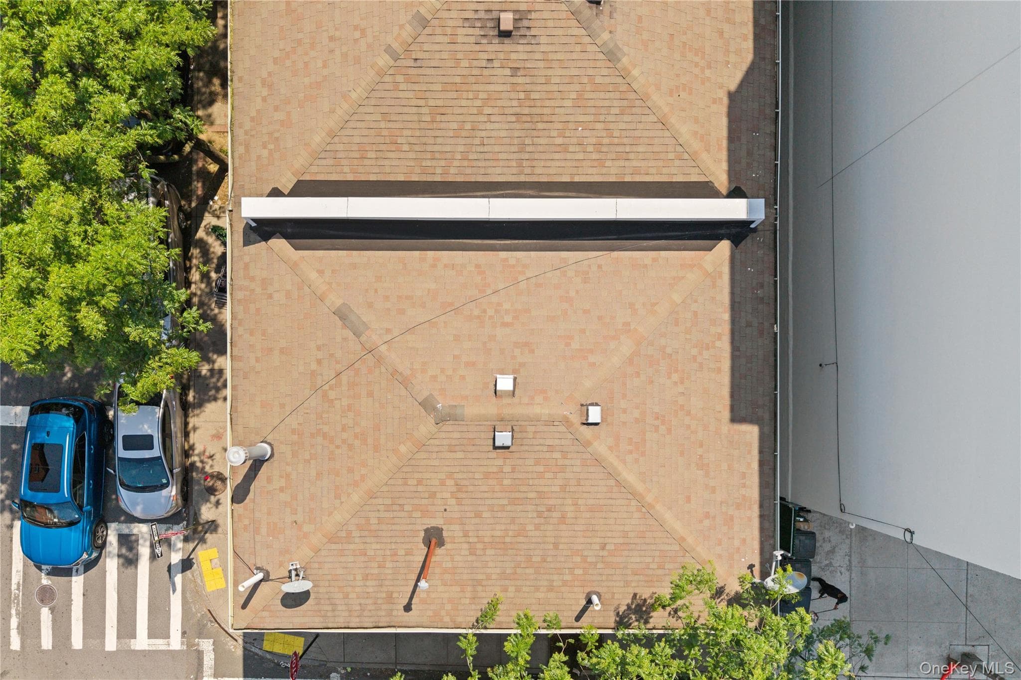 2611 Decatur Avenue thumbnail 34