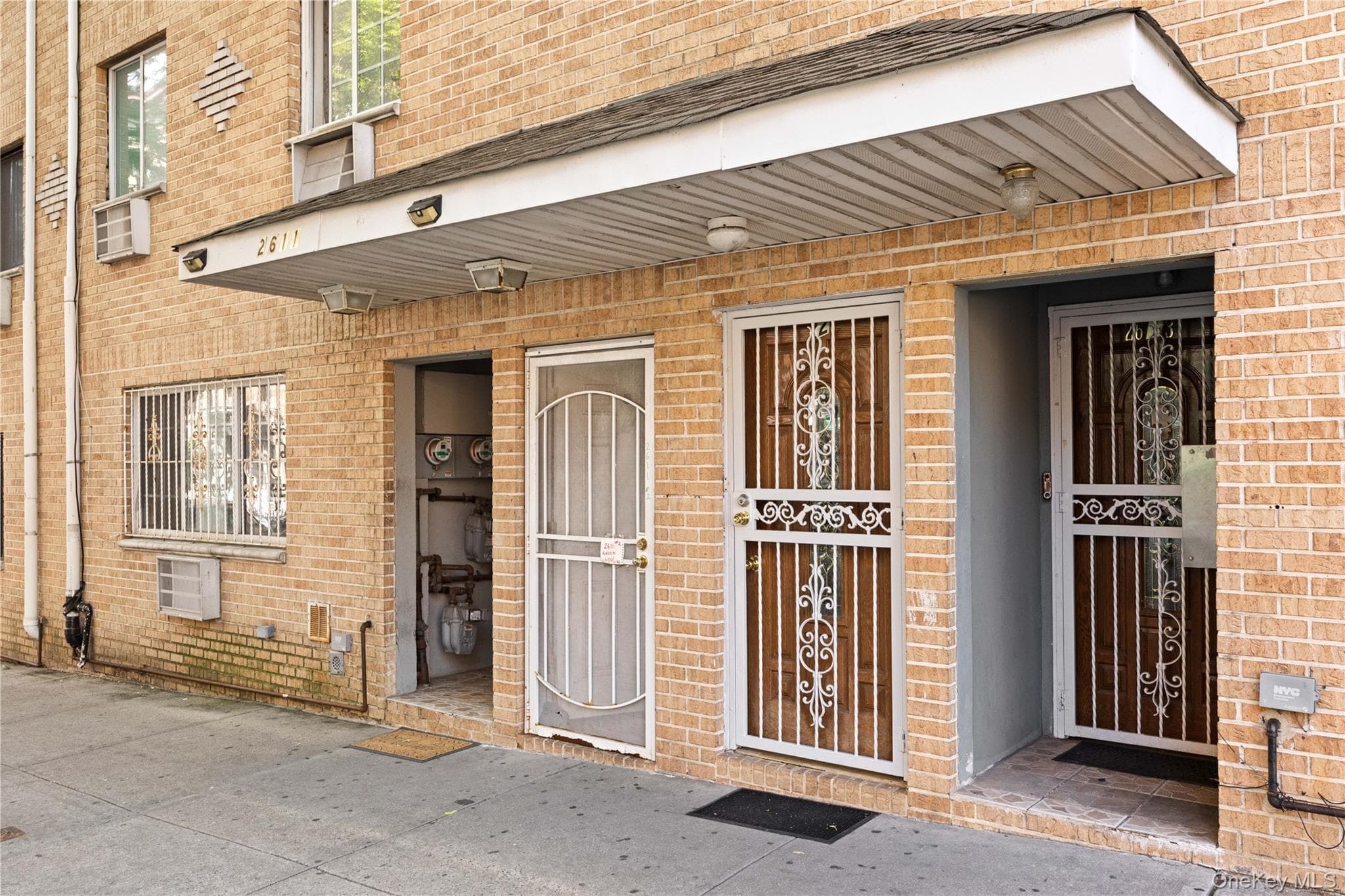 2611 Decatur Avenue thumbnail 32