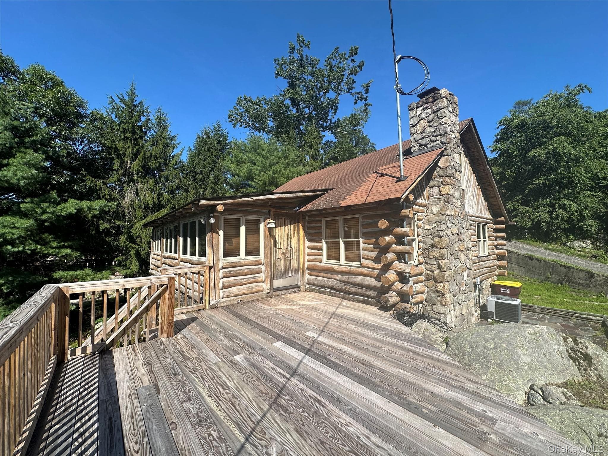 122 Woods Road photo 1