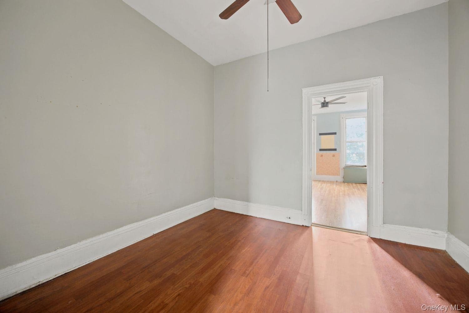 243 Woodbine Street thumbnail 17