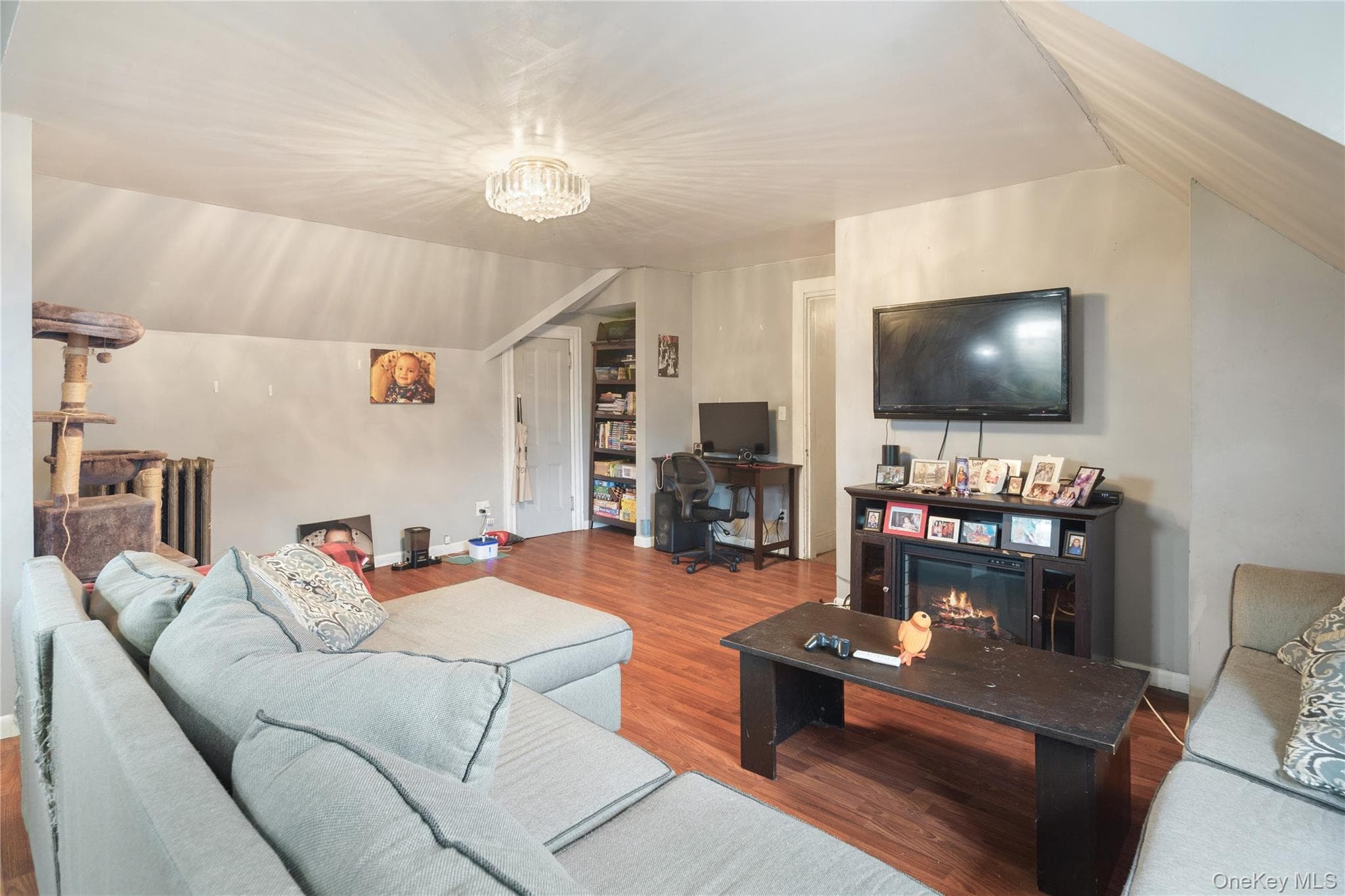 339 Hawthorne Avenue thumbnail 32