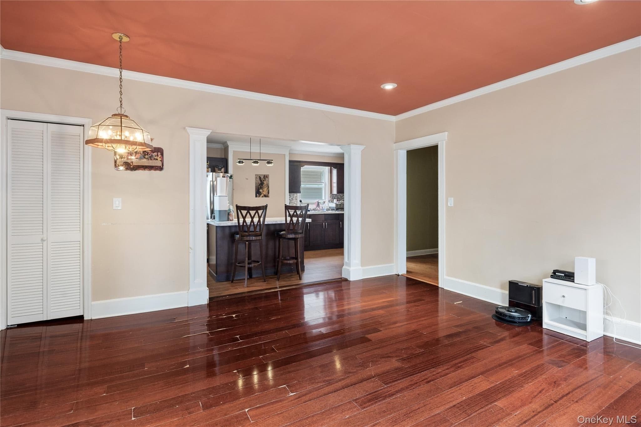 339 Hawthorne Avenue thumbnail 18