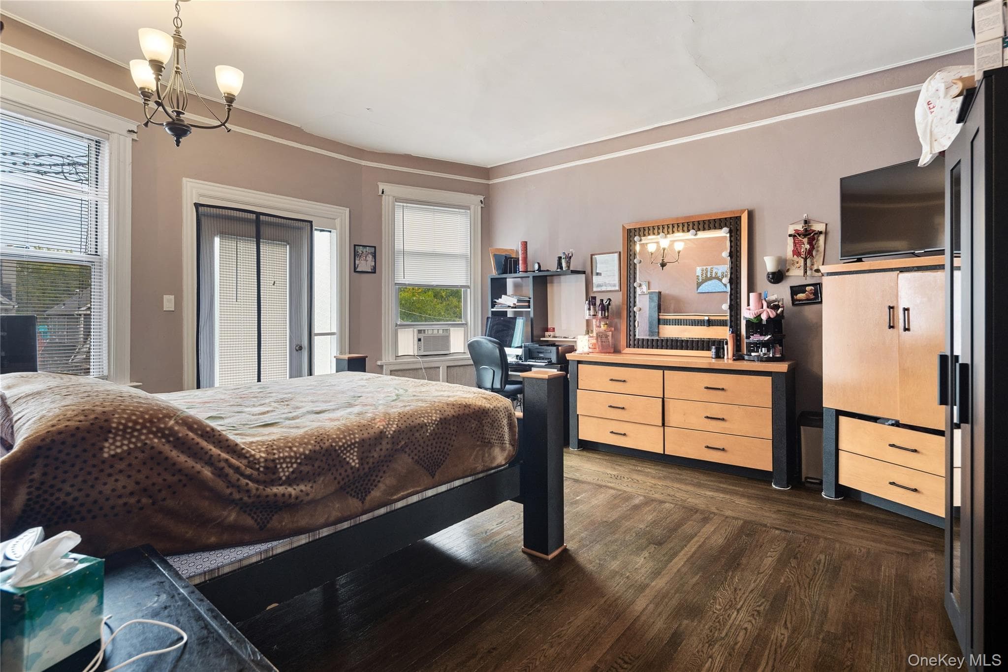 339 Hawthorne Avenue thumbnail 24