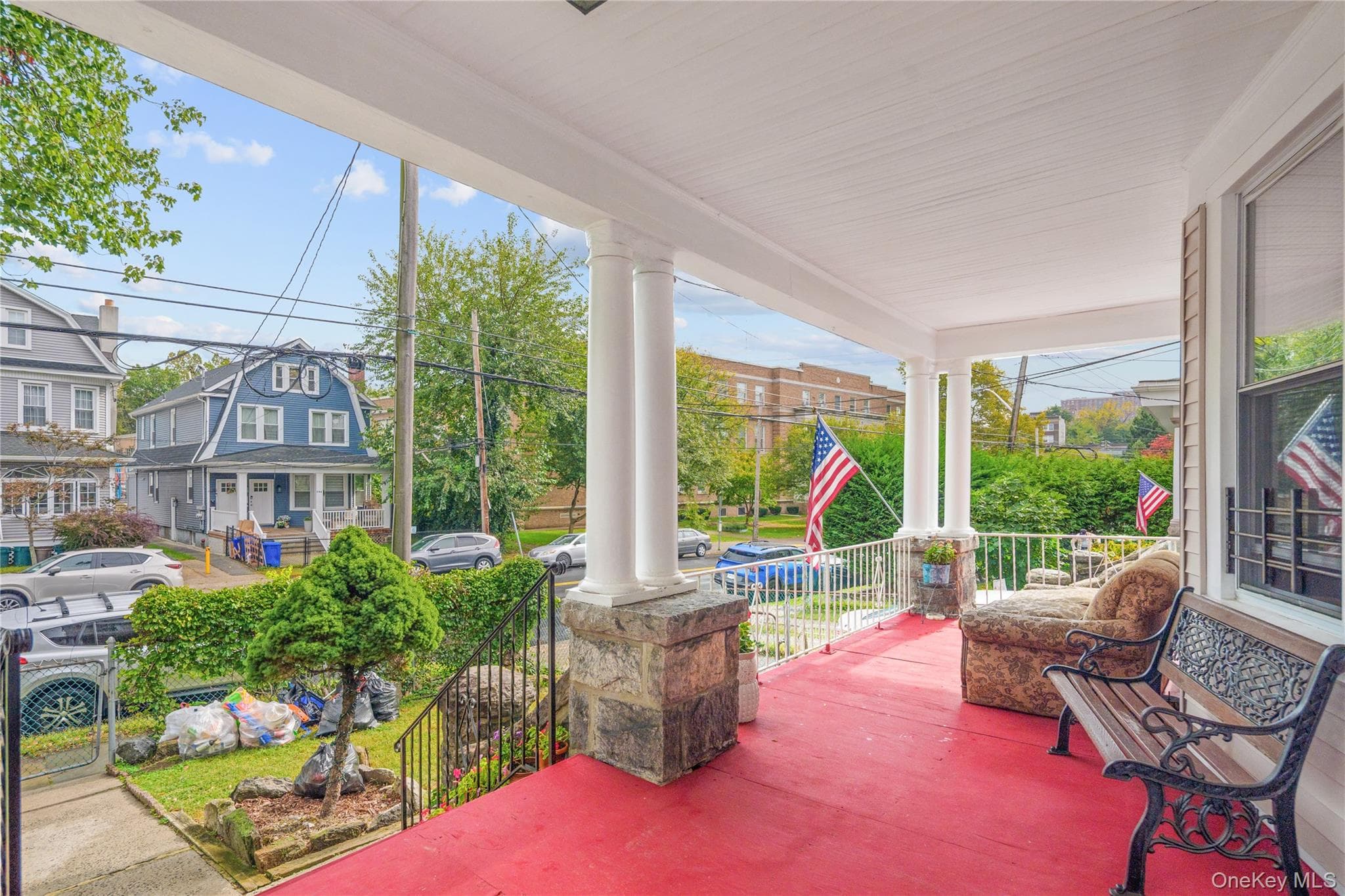 339 Hawthorne Avenue thumbnail 2