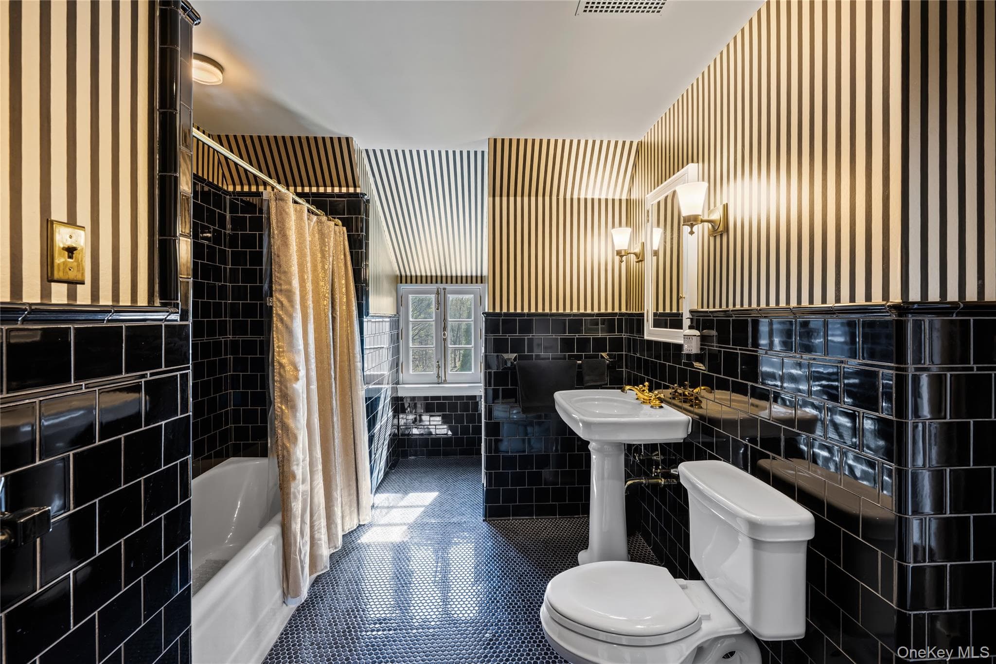 61 Evarts Hill Unit: 41 thumbnail 25