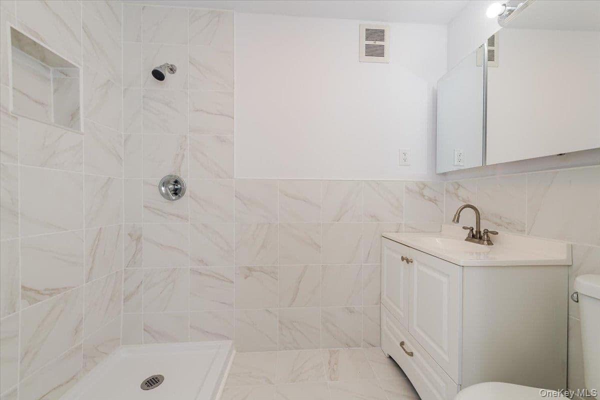 750 Lido Boulevard Unit: 9A thumbnail 13
