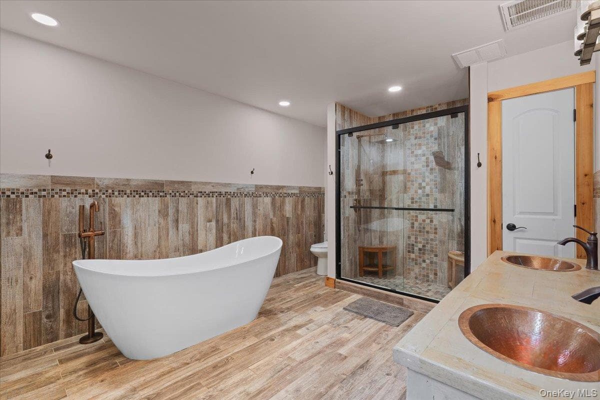 161 Crane Road thumbnail 12
