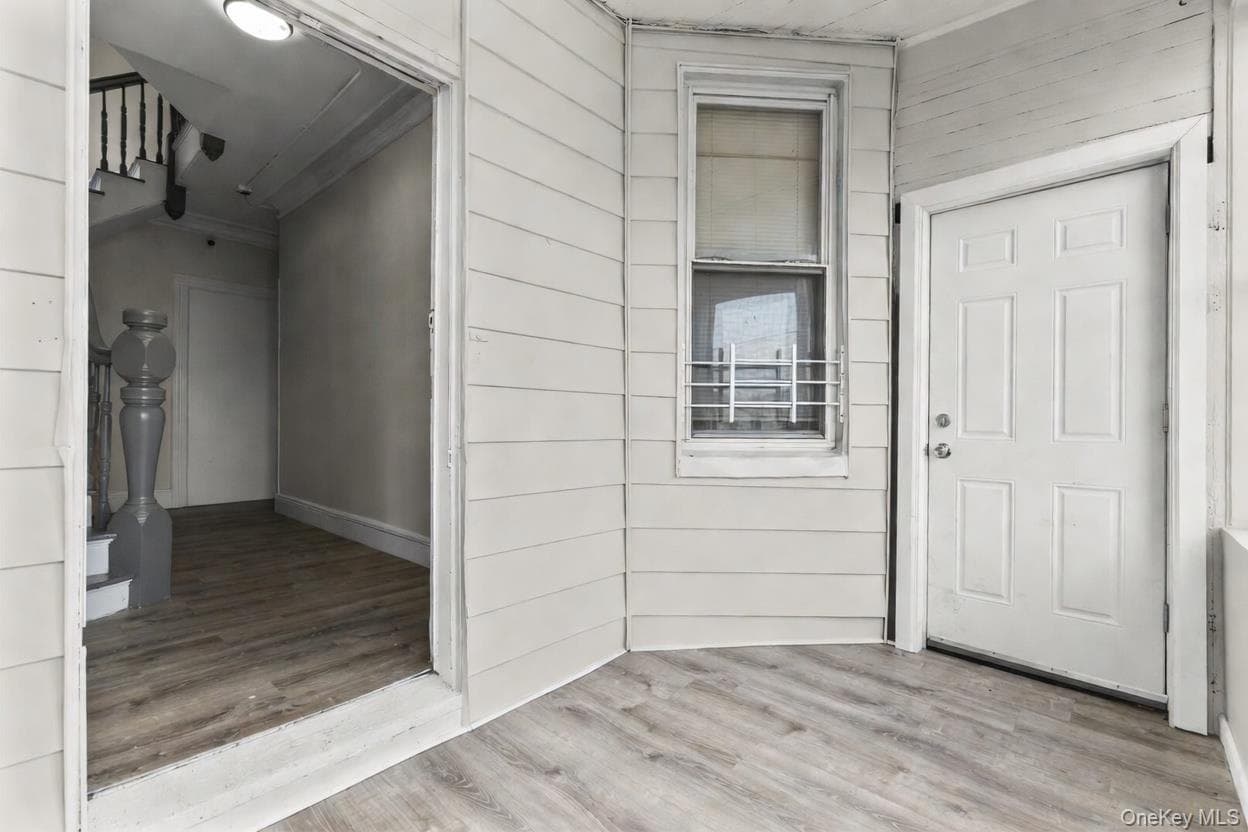 138 Buena Vista Avenue thumbnail 3