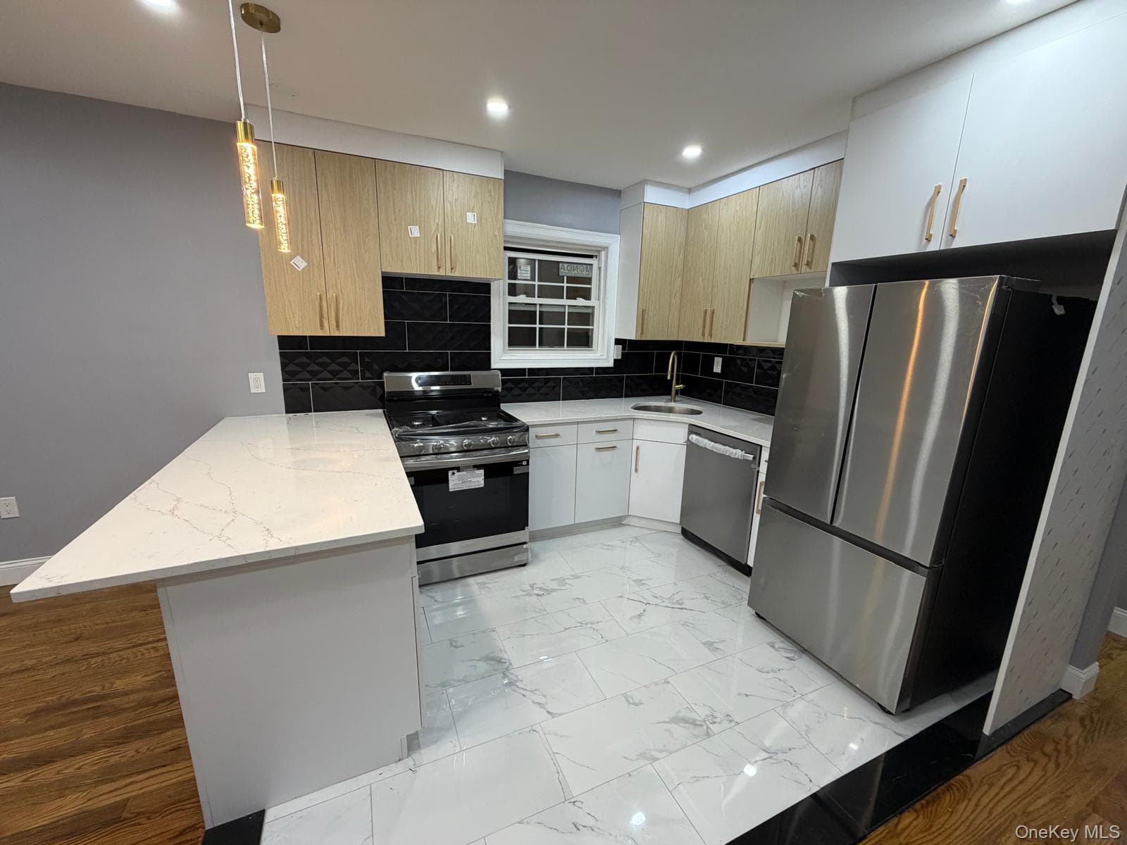 107-29 118th Street thumbnail 15