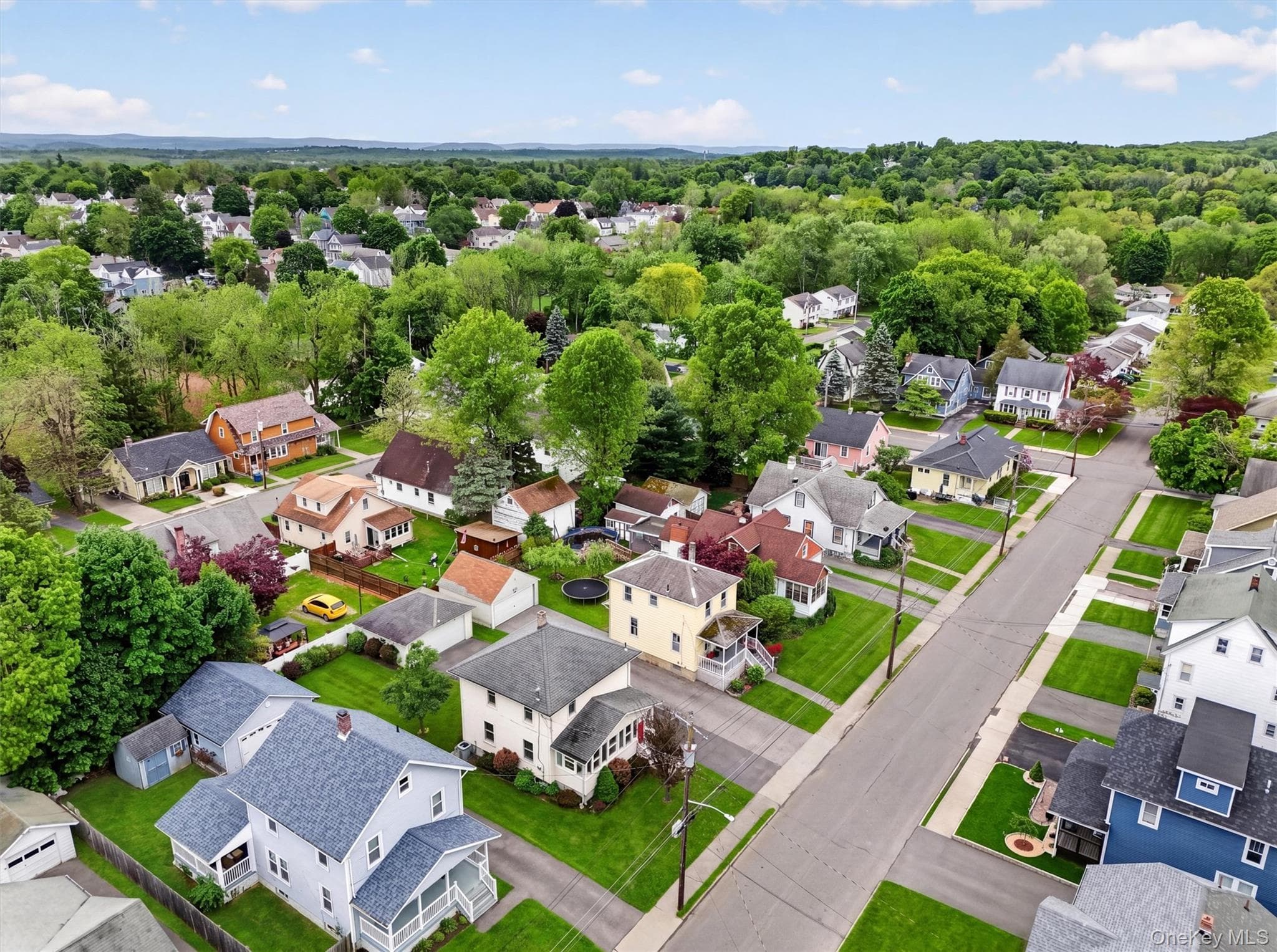 11 Columbia Avenue thumbnail 39