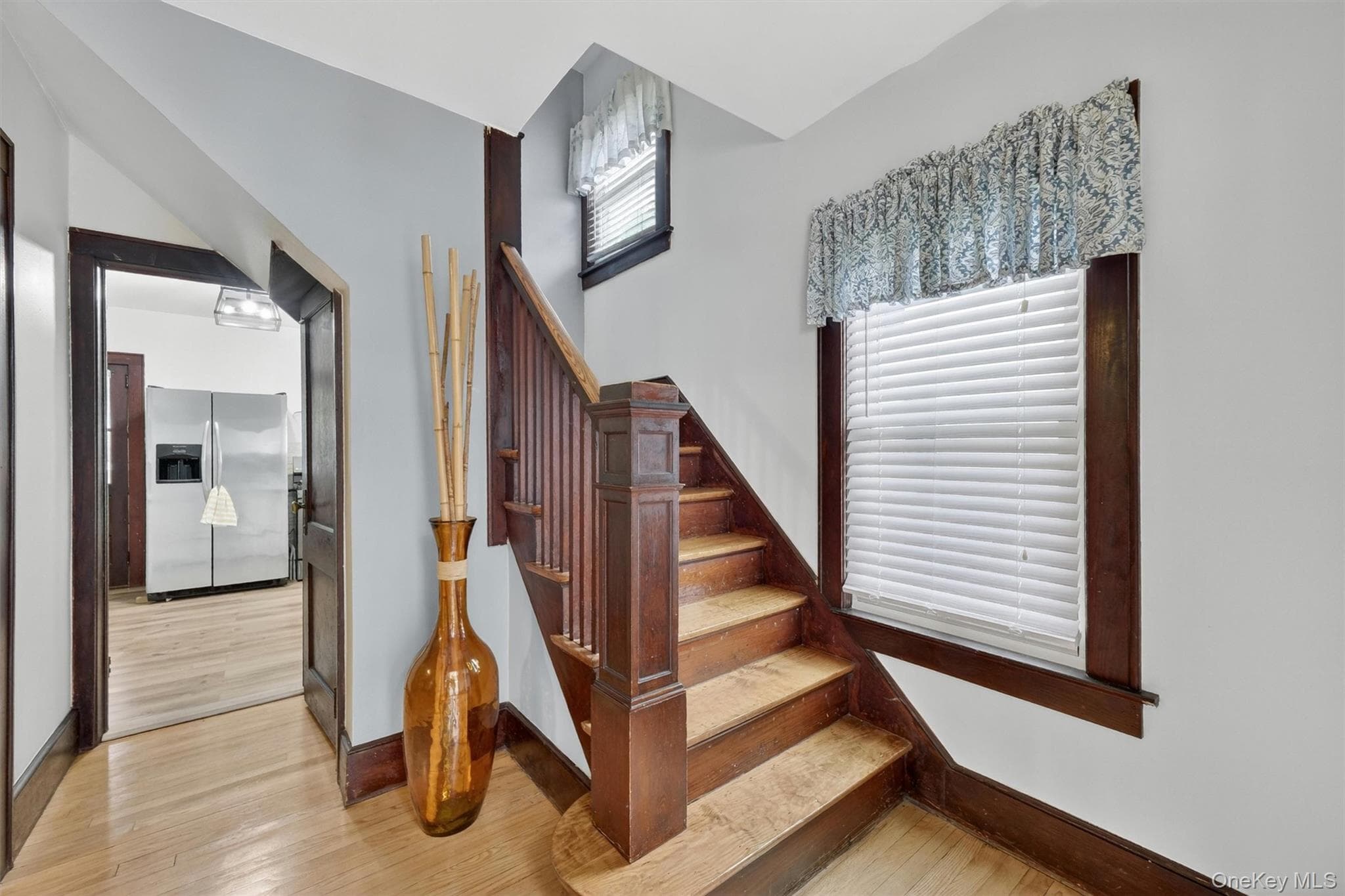 11 Columbia Avenue thumbnail 8