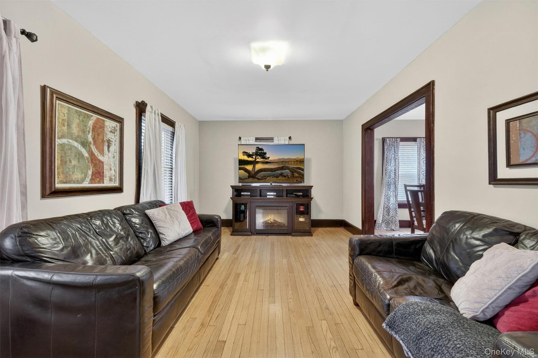 11 Columbia Avenue thumbnail 9