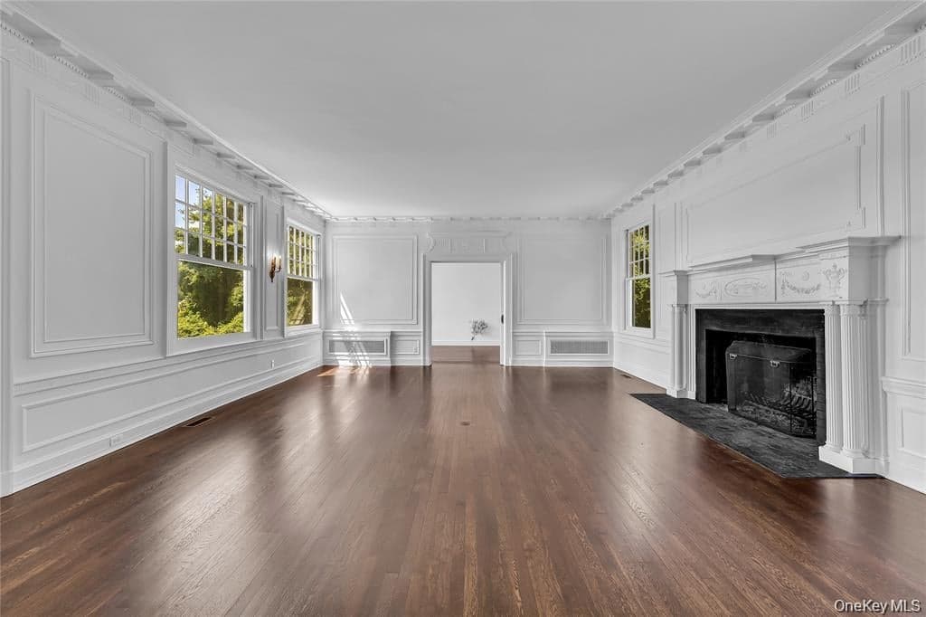 158 E Shore Road thumbnail 17