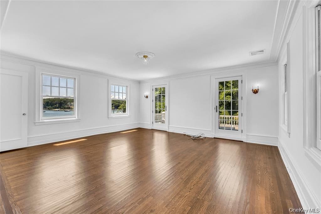 158 E Shore Road thumbnail 27