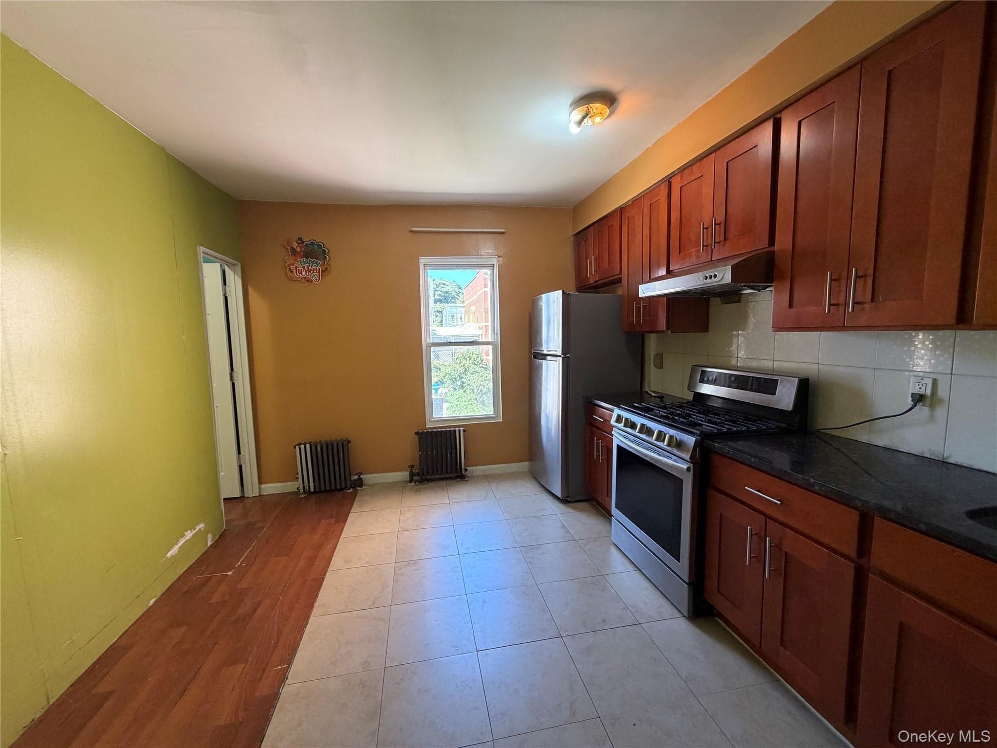108-13 37th Avenue thumbnail 15