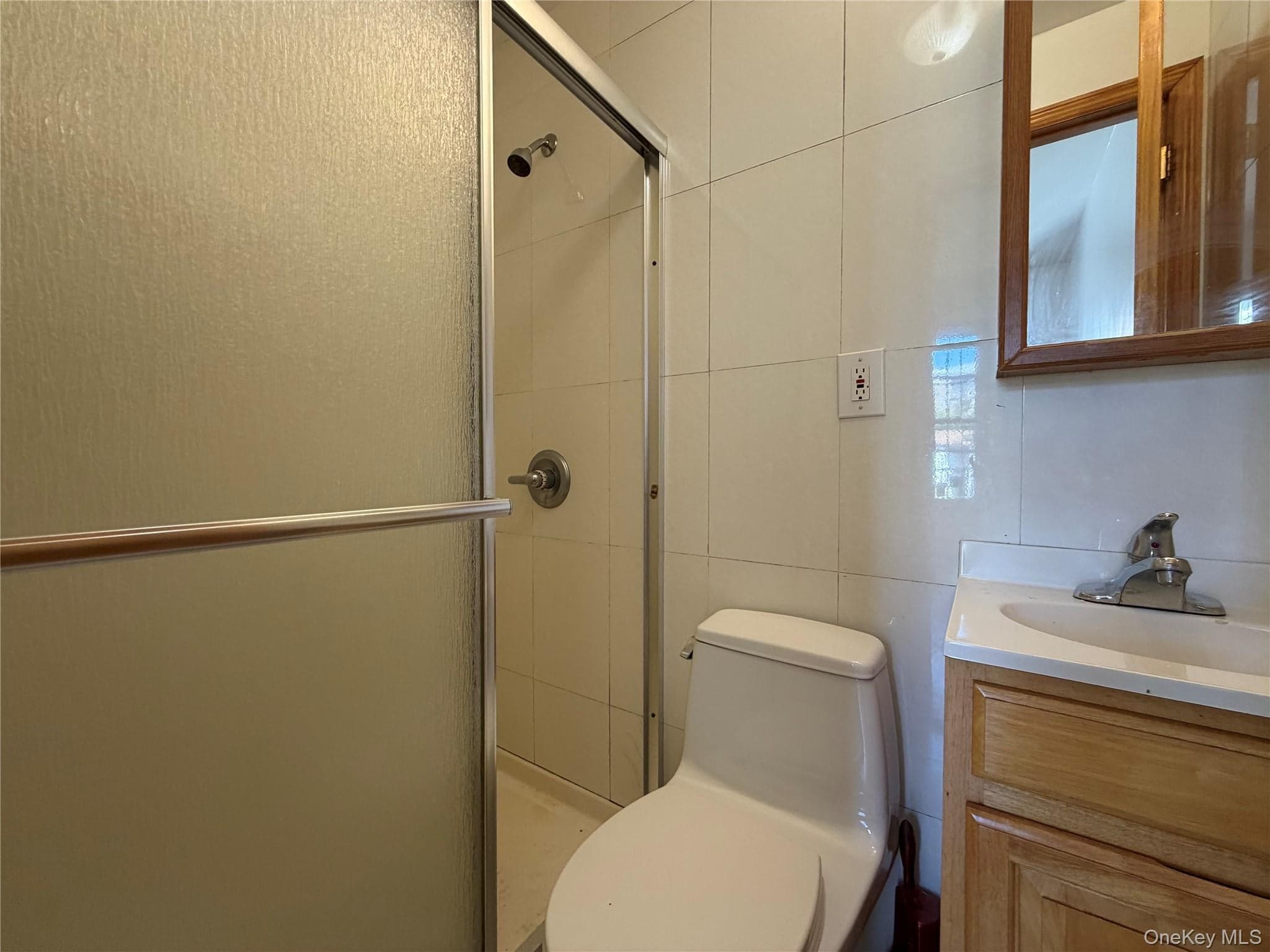 108-13 37th Avenue thumbnail 7