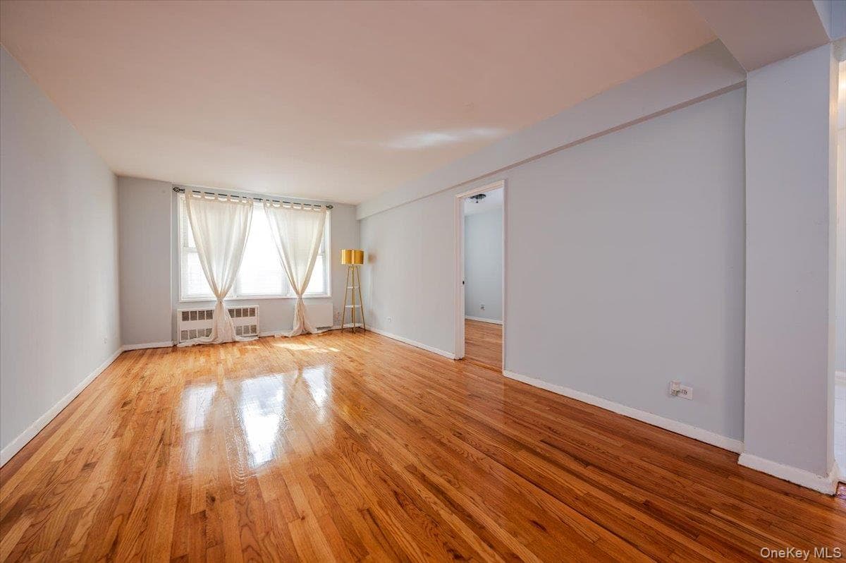 1332 Metropolitan Avenue Unit: 4K thumbnail 5