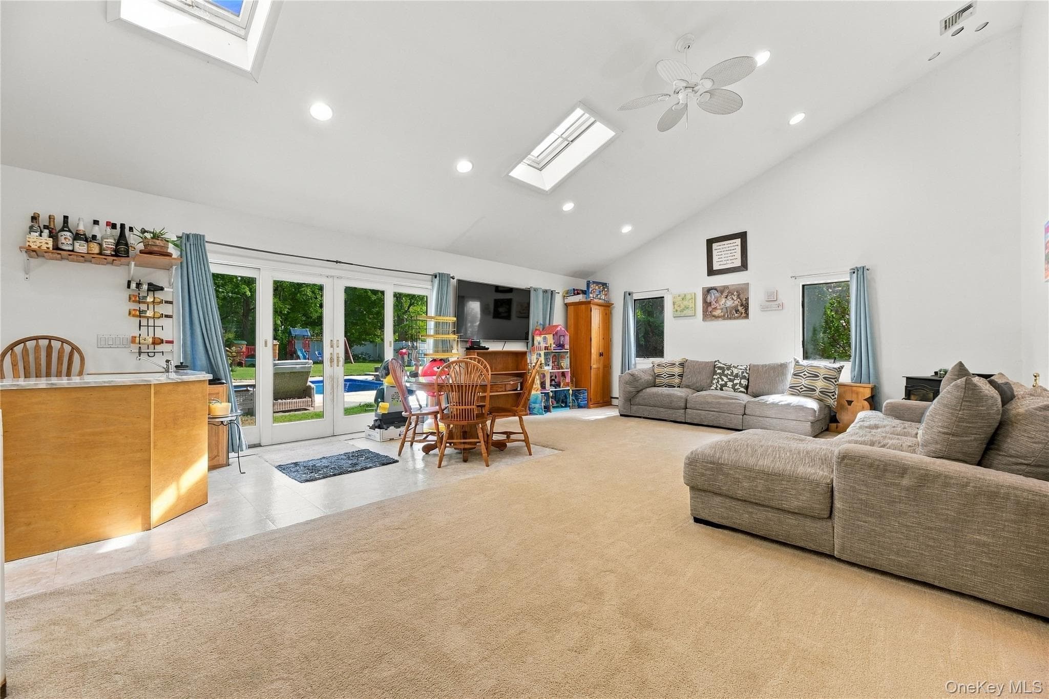 2 Stanton Drive thumbnail 32