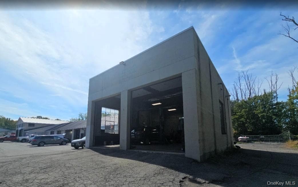 56 Forester Avenue thumbnail 12