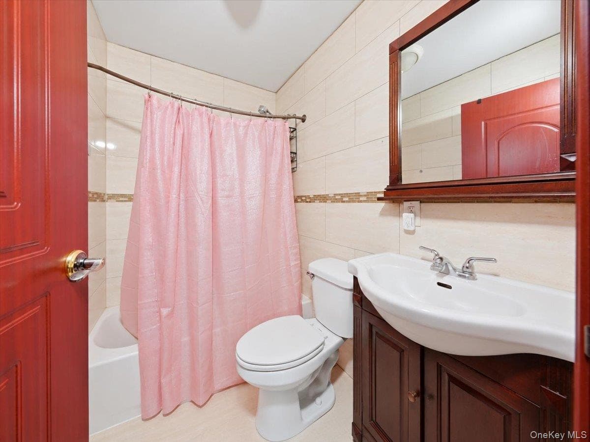 1027 E 231st Street thumbnail 26