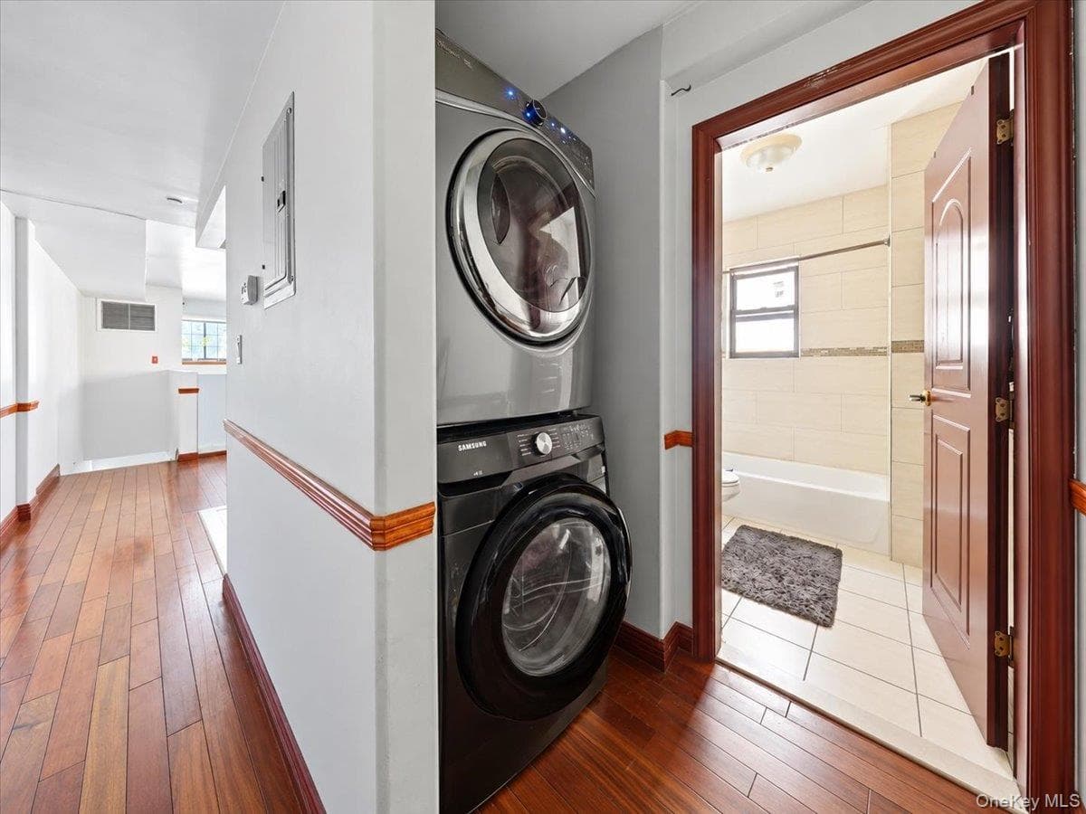 1027 E 231st Street thumbnail 21