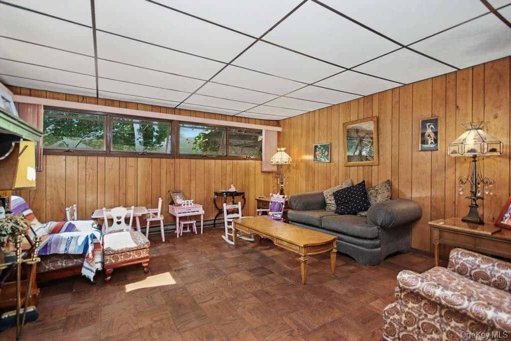 198 Pine Grove Road thumbnail 10