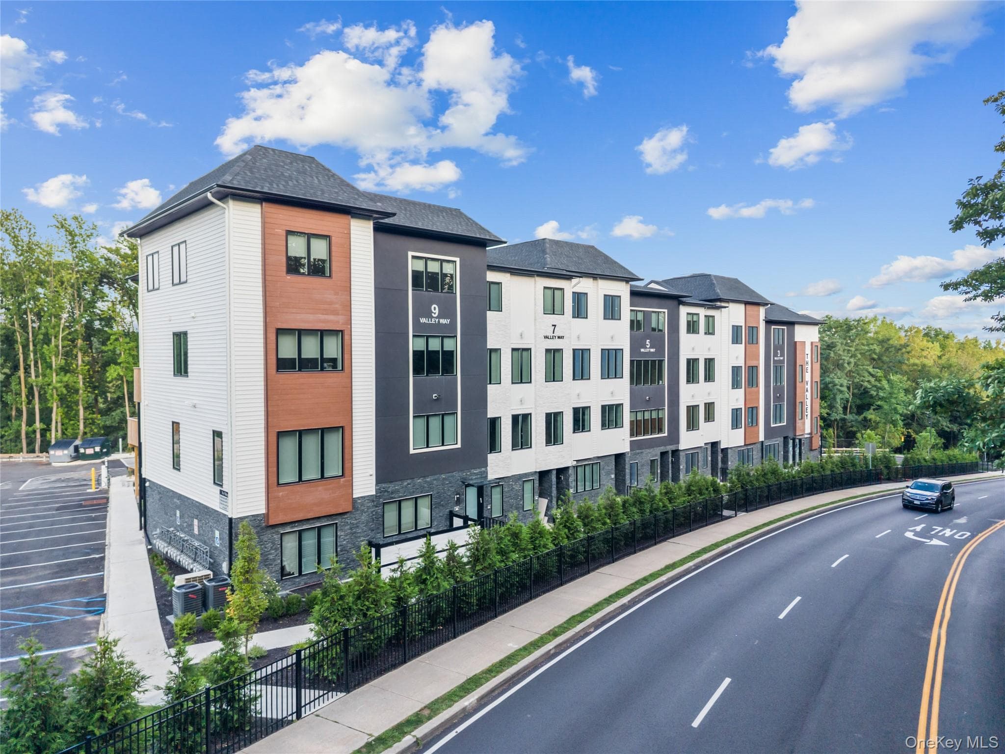 3 Valley Way Unit: 220 thumbnail 44