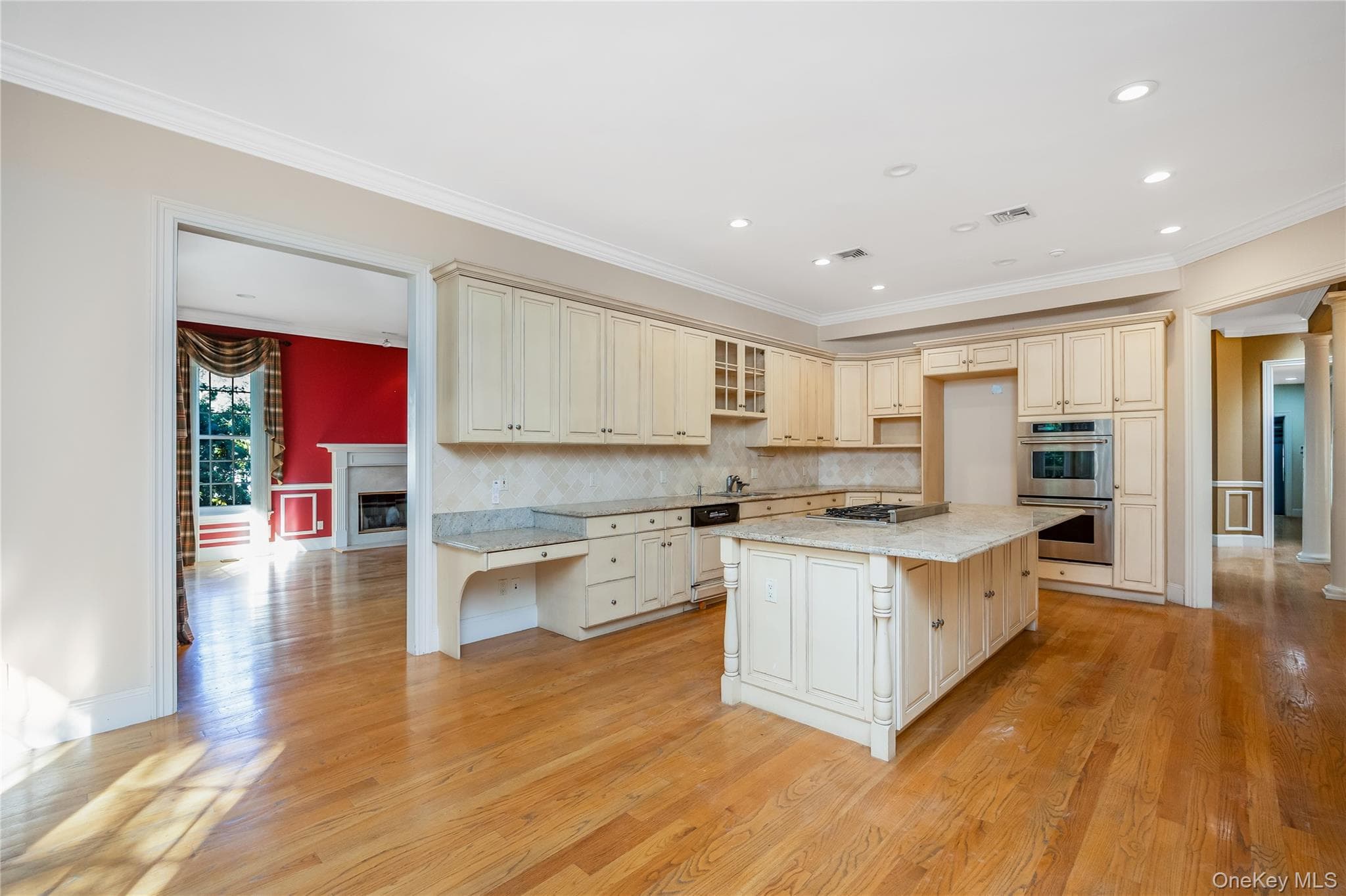 61 Charney Court thumbnail 11