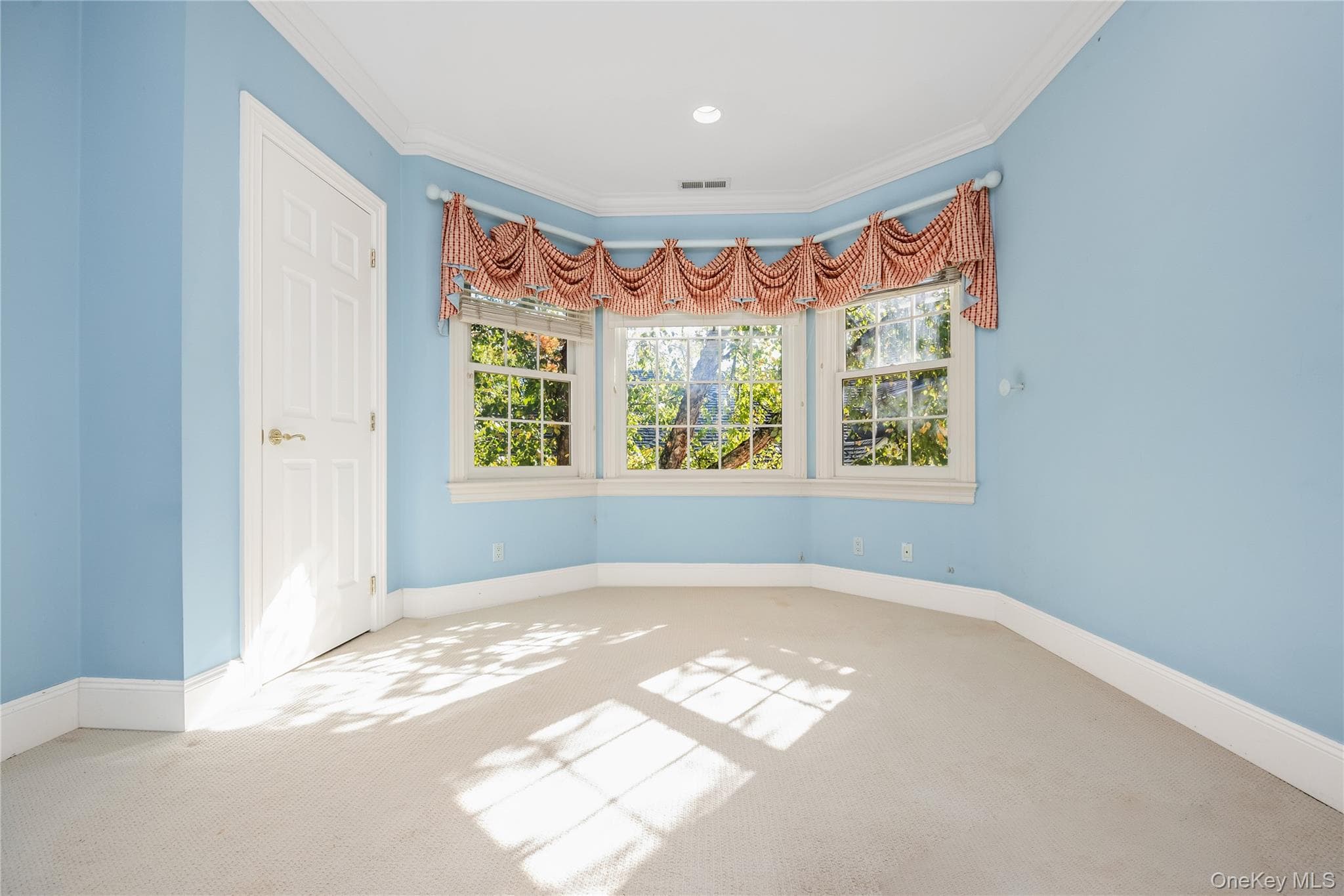 61 Charney Court thumbnail 30