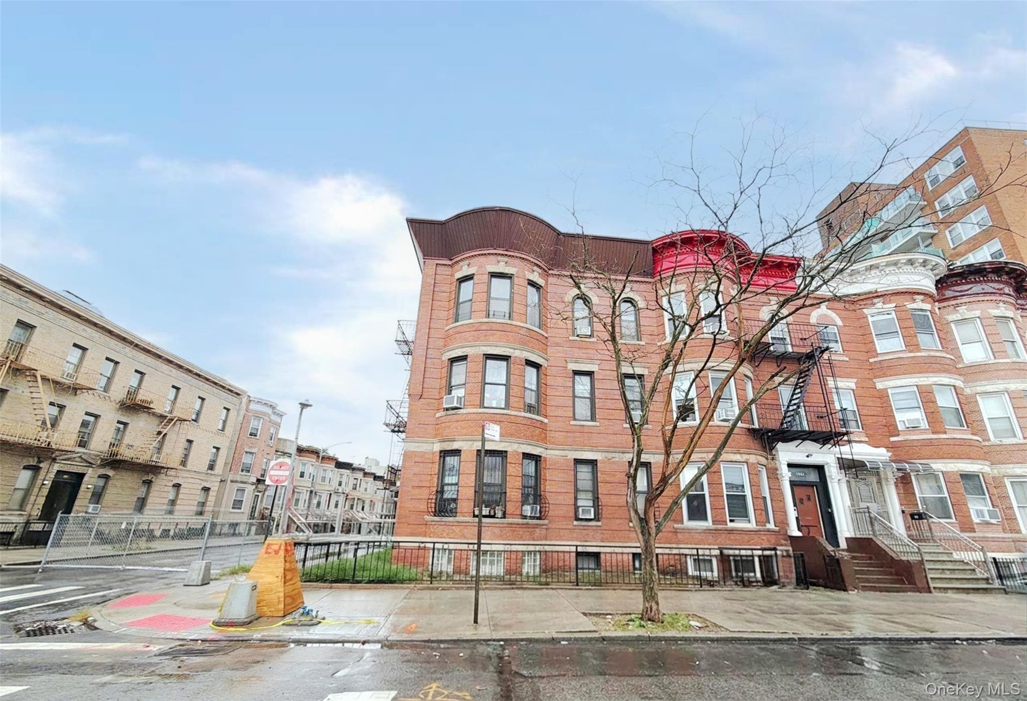 215 Bay 23rd Street Unit: 2A thumbnail 3