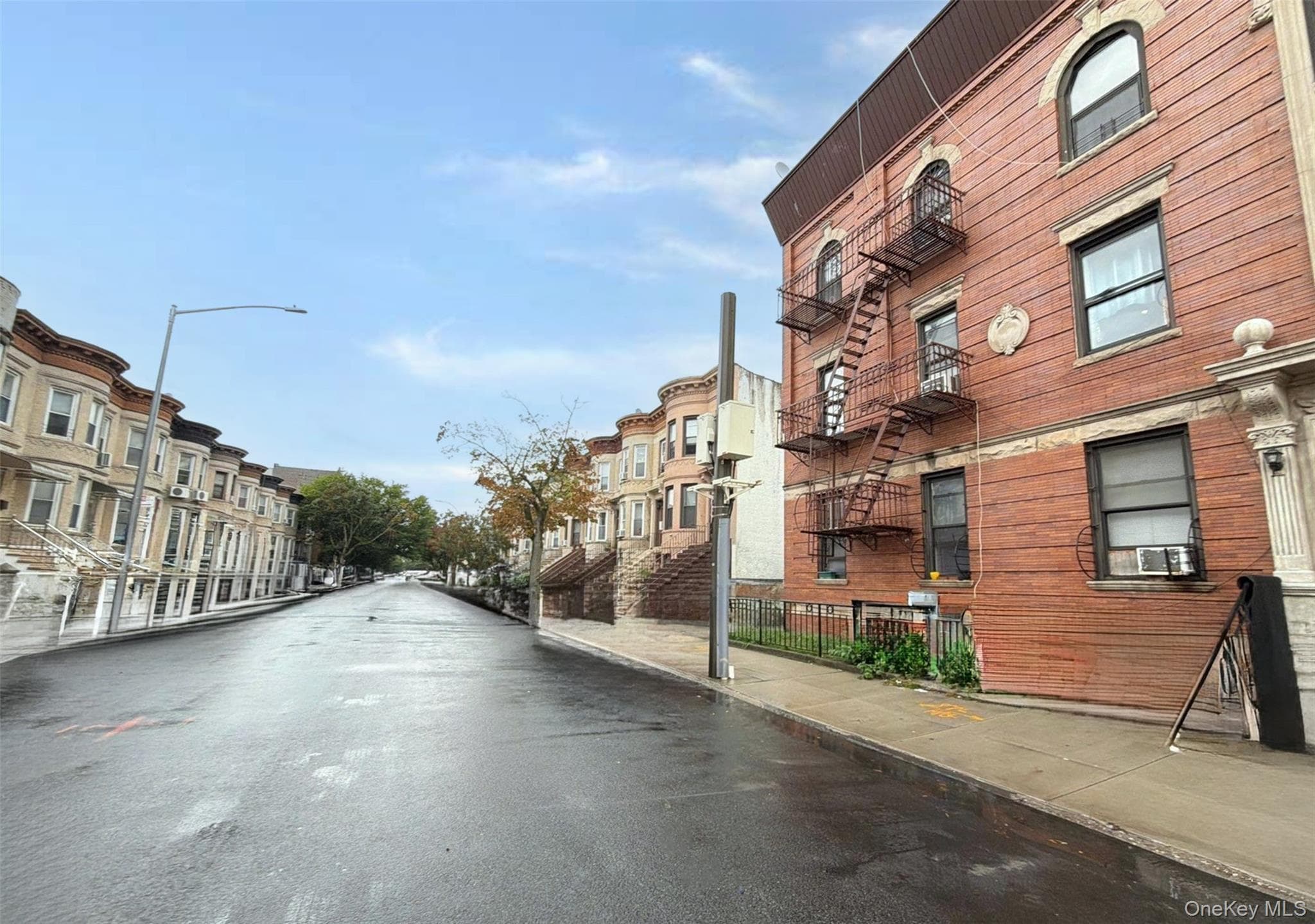 215 Bay 23rd Street Unit: 2A thumbnail 4