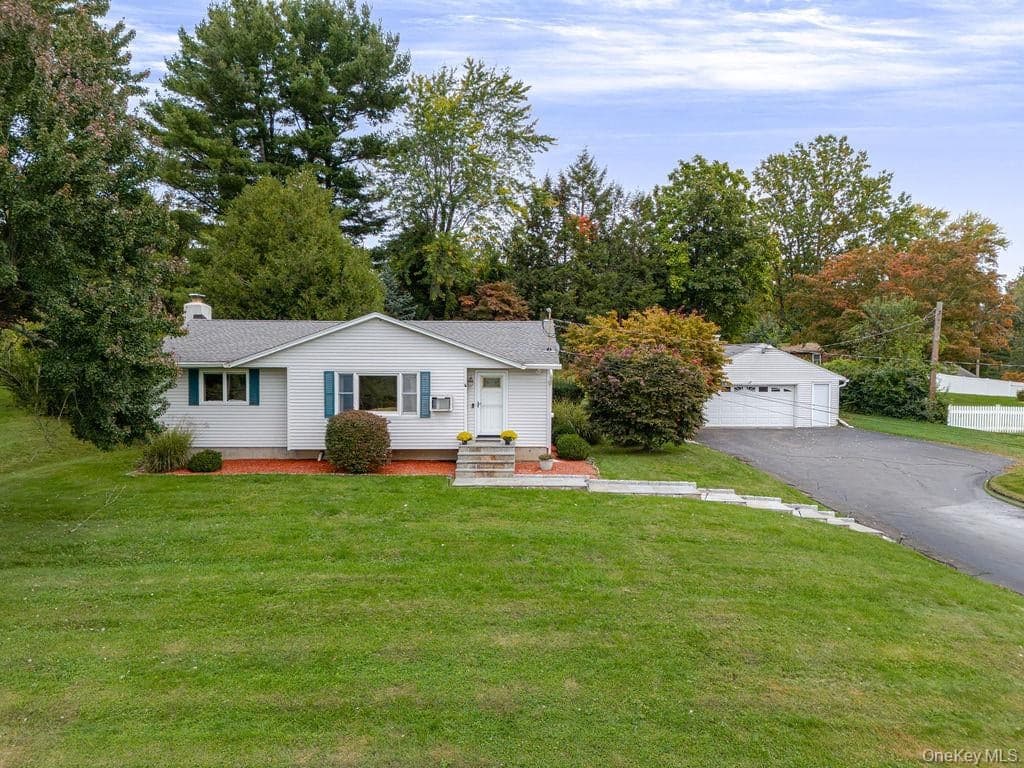 50 Horsepound Road, Carmel