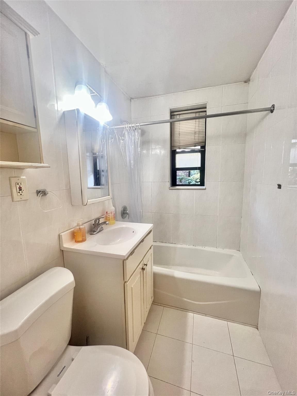 84-25 Elmhurst Avenue Unit: 1V thumbnail 13
