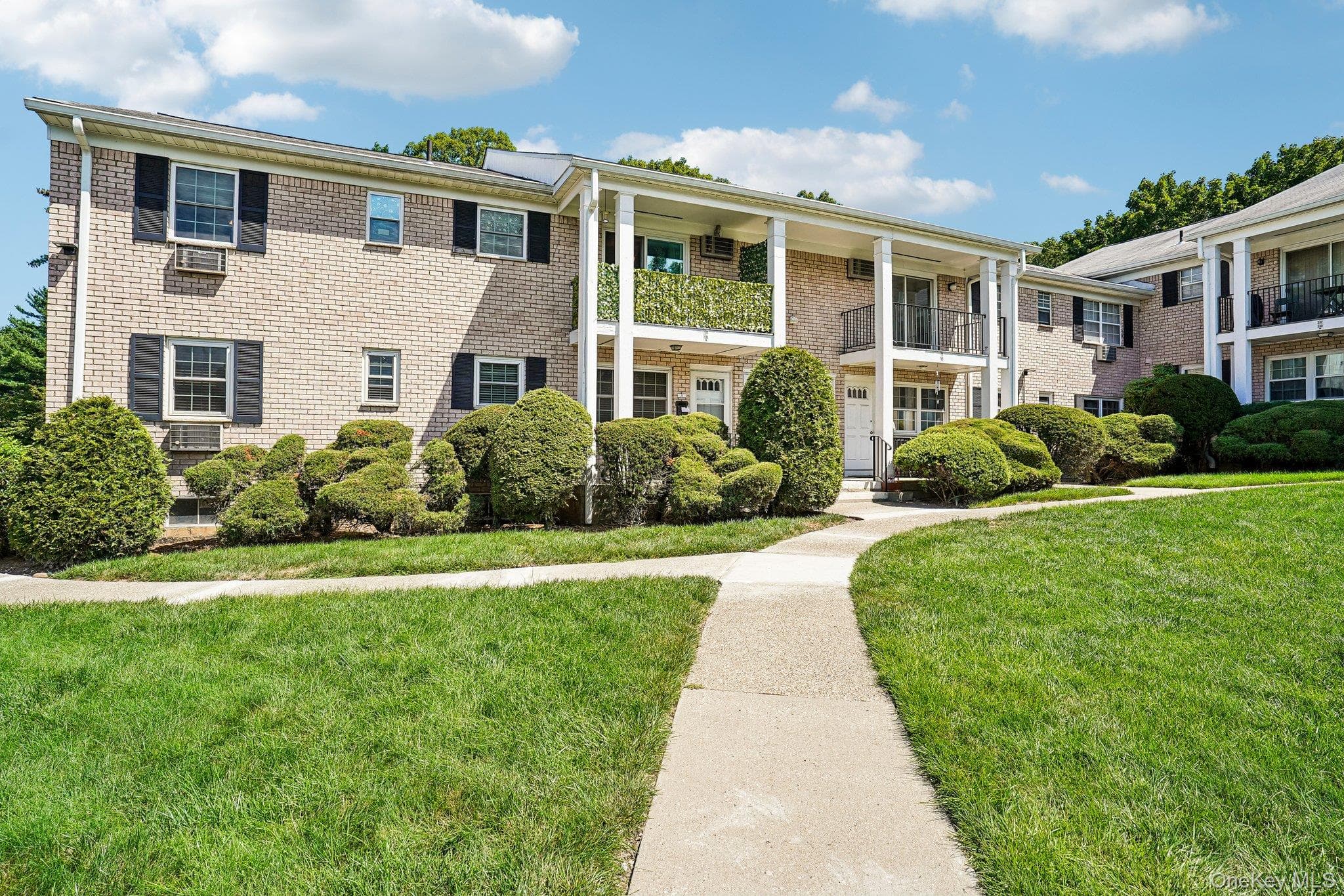 15 Doxbury Lane thumbnail 2