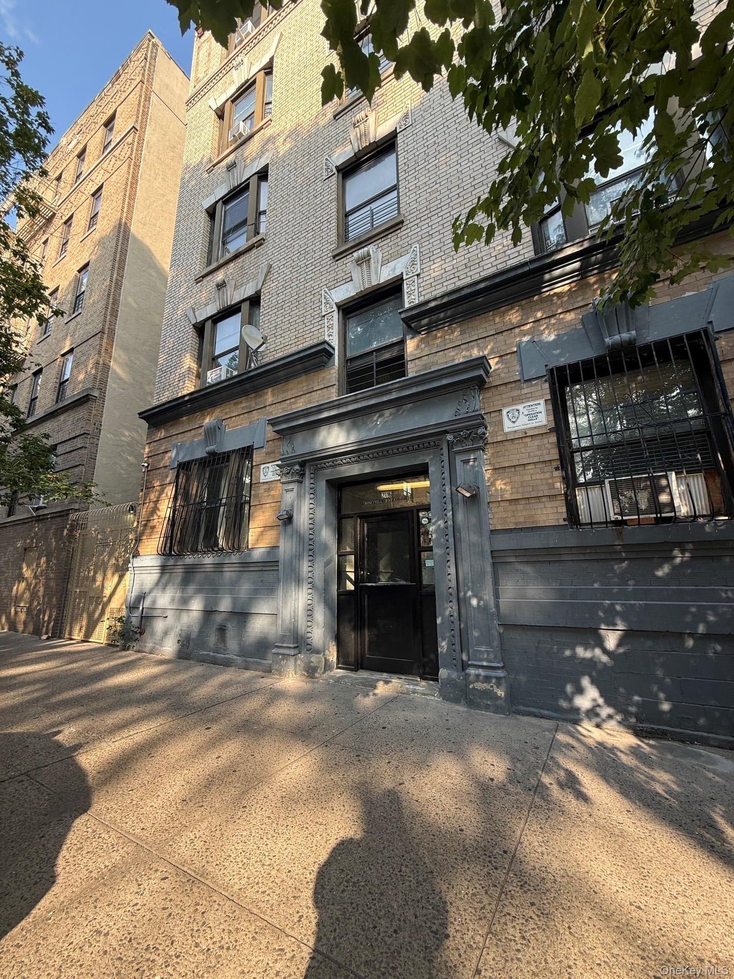 2116 Honeywell Avenue Unit: 5, Bronx
