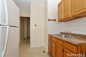 663 Miller Avenue thumbnail 19