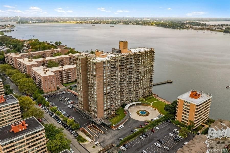166-25 Powells Cove Boulevard Unit: 3F thumbnail 37