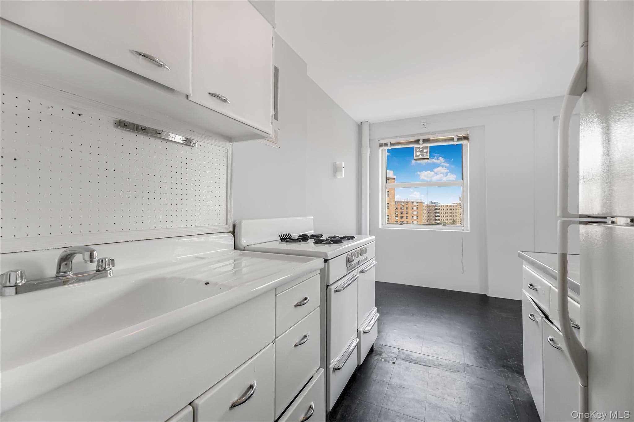 80 La Salle Street Unit: 18c thumbnail 12