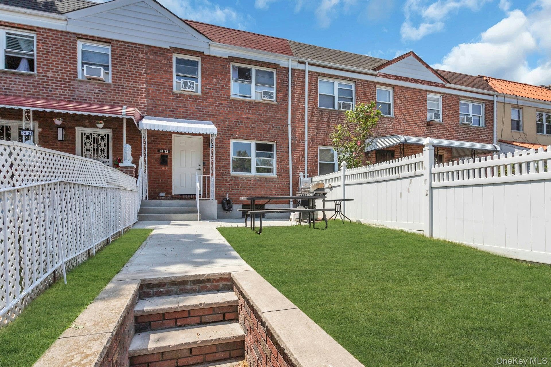 2432 87th Street photo 1