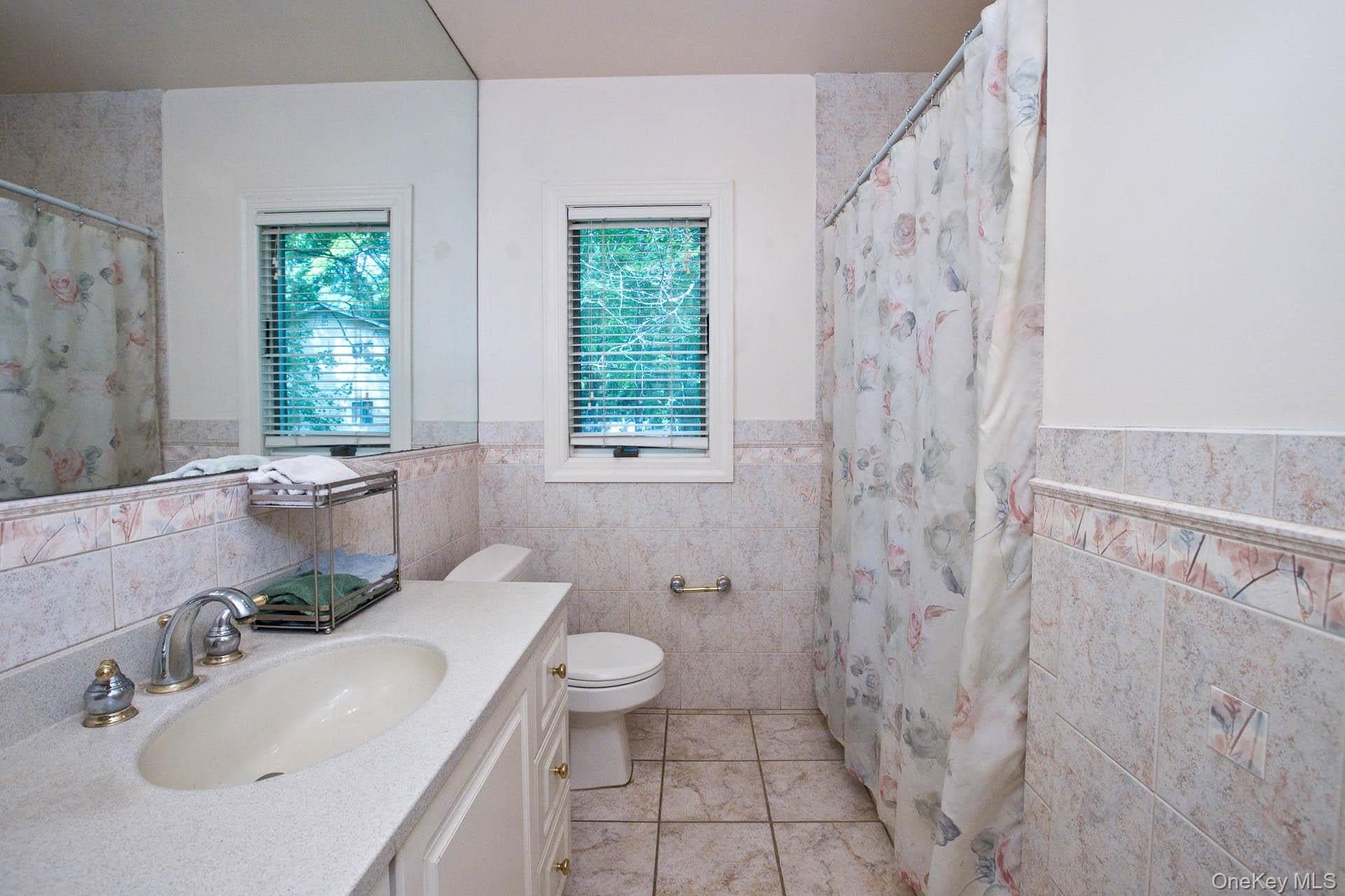 586 Union Road thumbnail 17