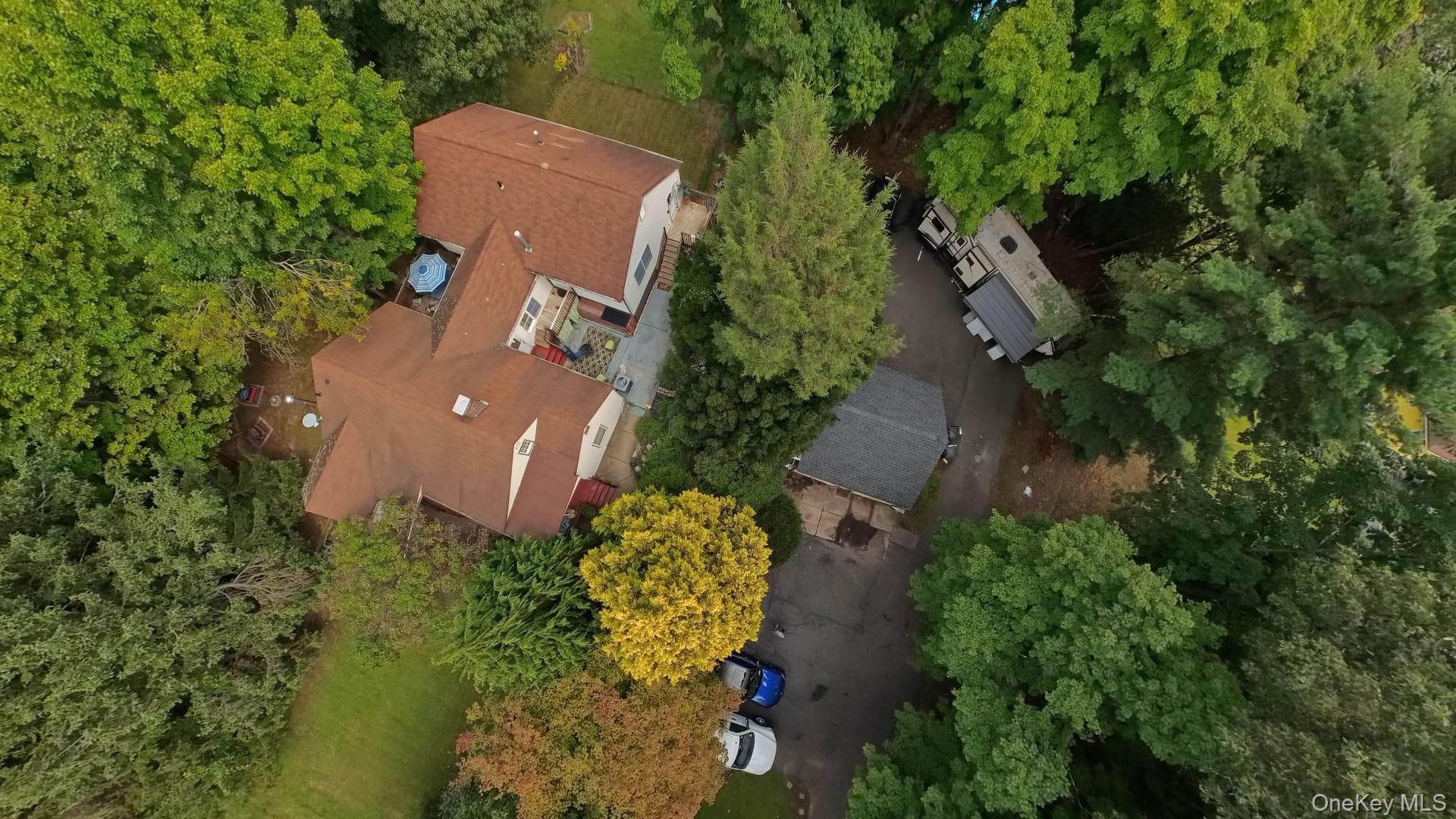 586 Union Road photo 1