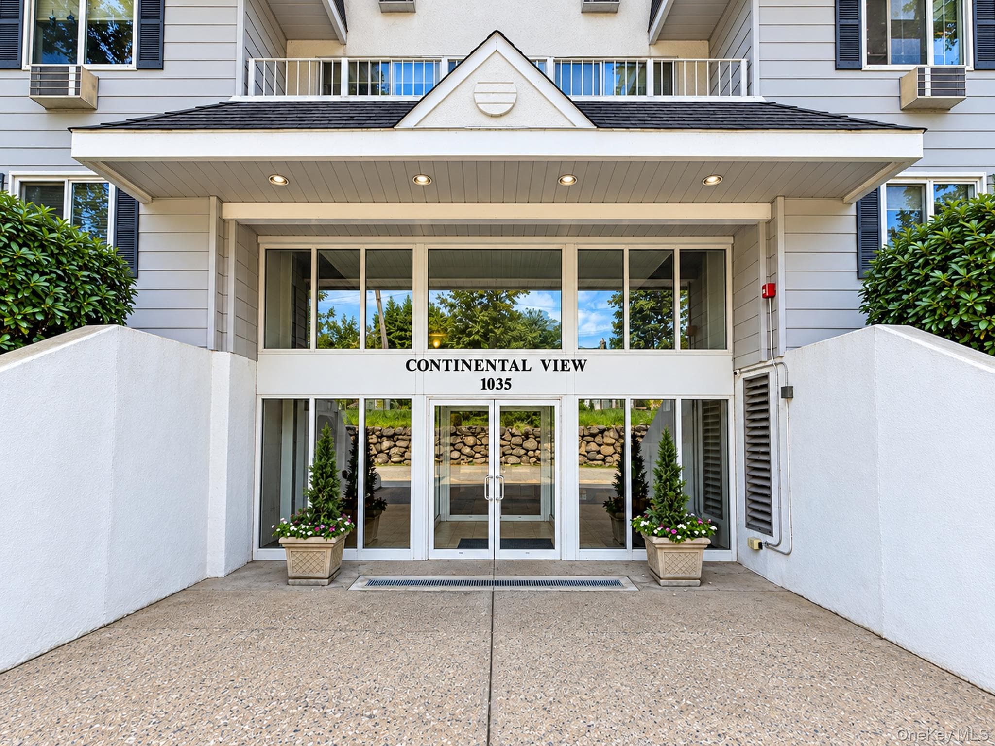 1035 E Boston Post Road Unit: 2-10, Mamaroneck