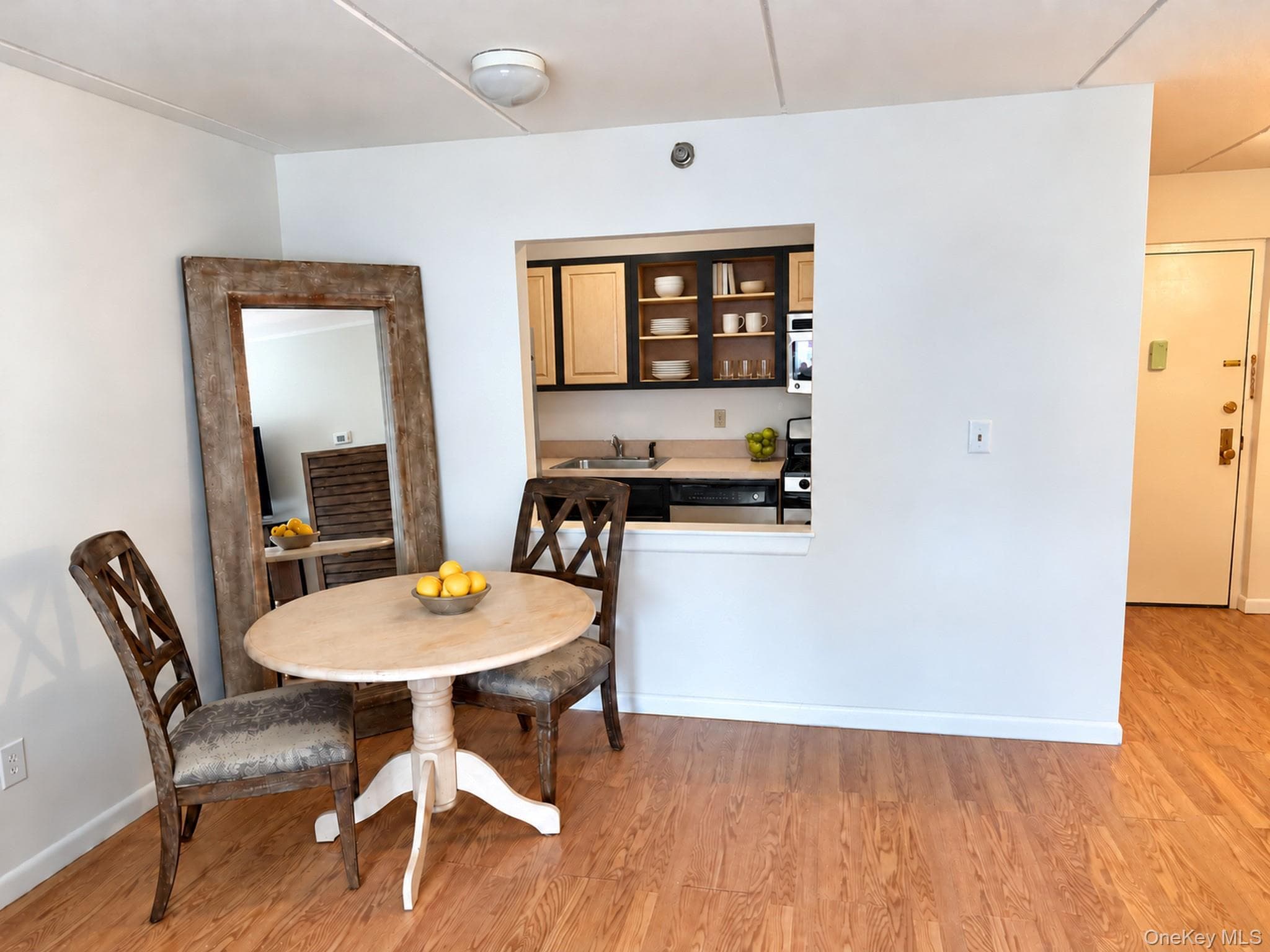 1035 E Boston Post Road Unit: 2-10 thumbnail 5