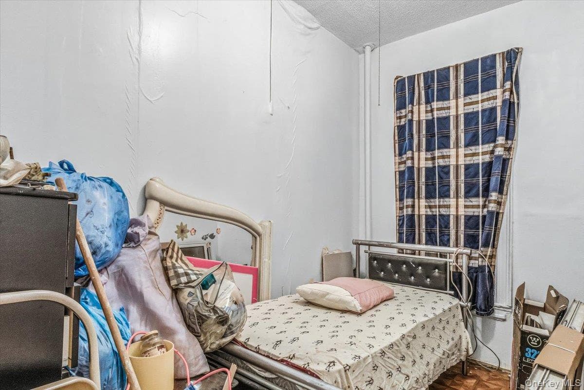 2313 Newkirk Avenue thumbnail 8